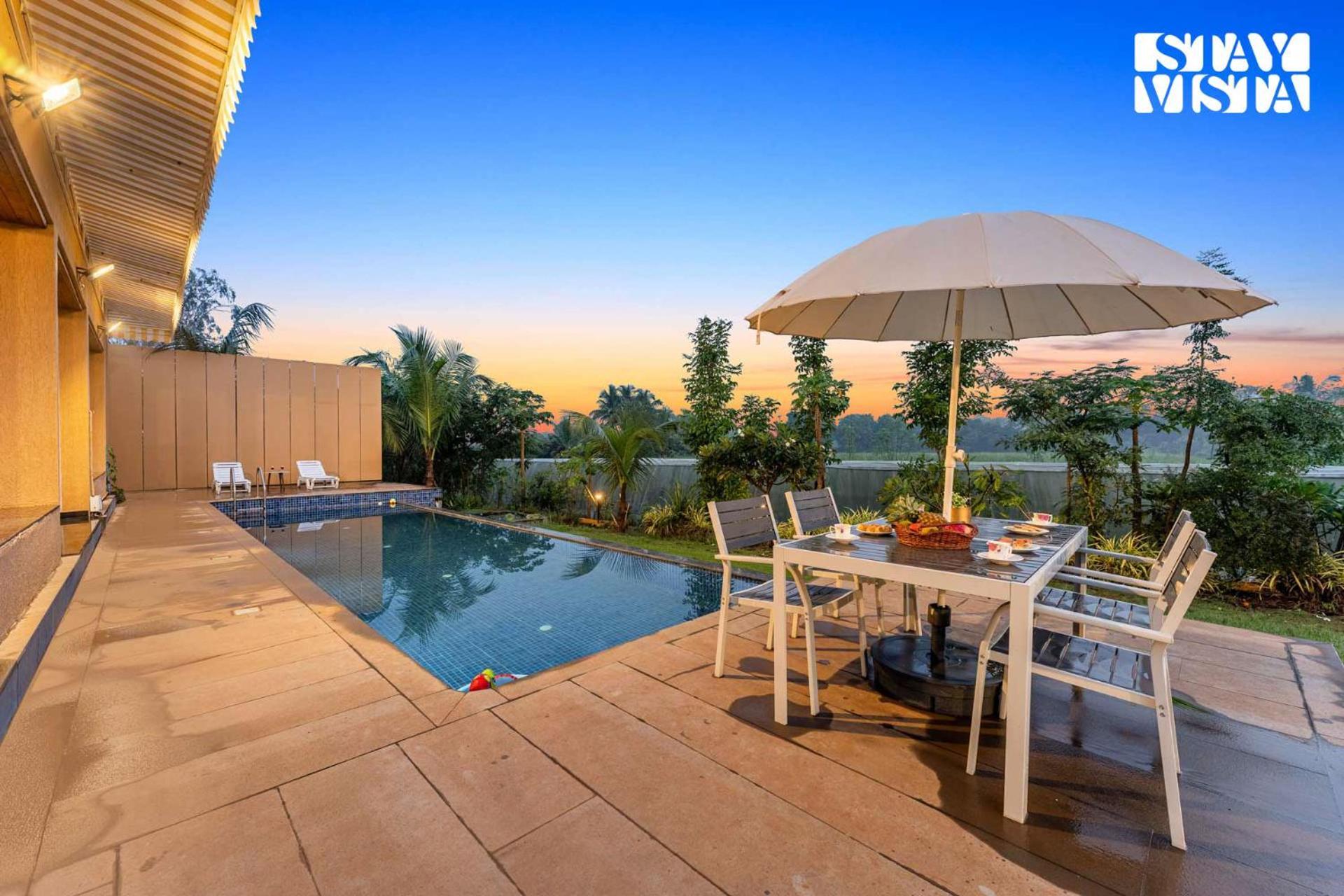 Stayvista At Countryside Meadows With Pool, Ac プネ エクステリア 写真
